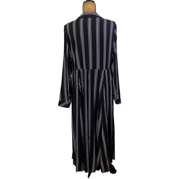 TORRID Open Front Challis Striped Maxi Kimono Duster - Picture 5 of 16